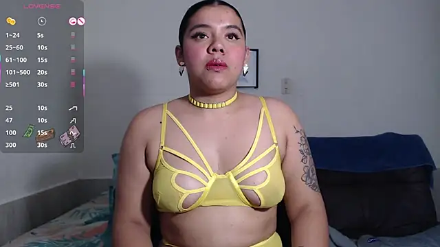 Snapshot of agata_22 chatting on 10-14-25, 03:40 agata 22 online show from 10-14-25, 03:40