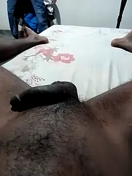 Snapshot of Ronaldo_707 chatting on 10-29-25, 04:20 Ronaldo 707 online show from 10-29-25, 04:20