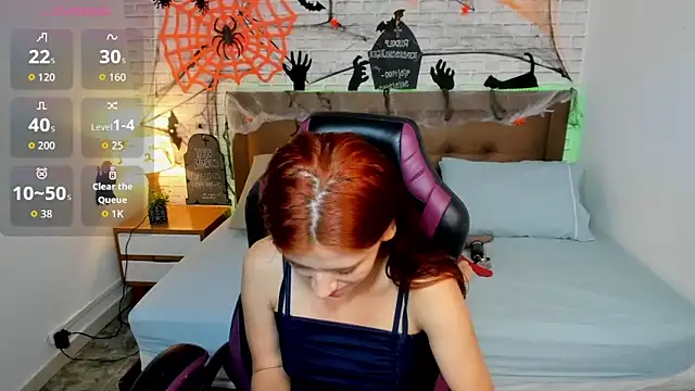 julieth love  online show from 10-15-25, 01:55