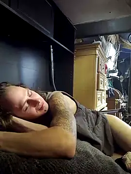 cdressupdiva online show from 12-12-24, 05:48