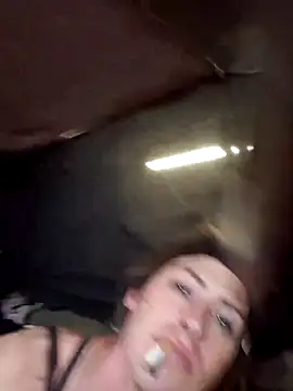 Snapshot of cdressupdiva chatting on 11-30-25, 06:50 cdressupdiva online show from 11-30-25, 06:50