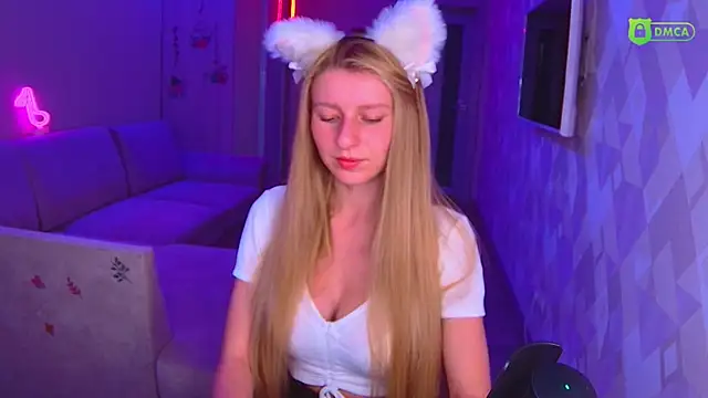 AmaliaQueen online show from 11-01-25, 02:19