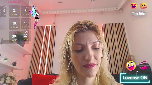 RileyLanna online show from 11-18-25, 03:56