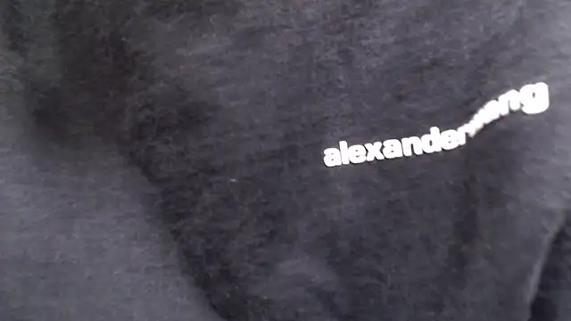 POCARI SWEAT online show from 11-07-25, 06:02