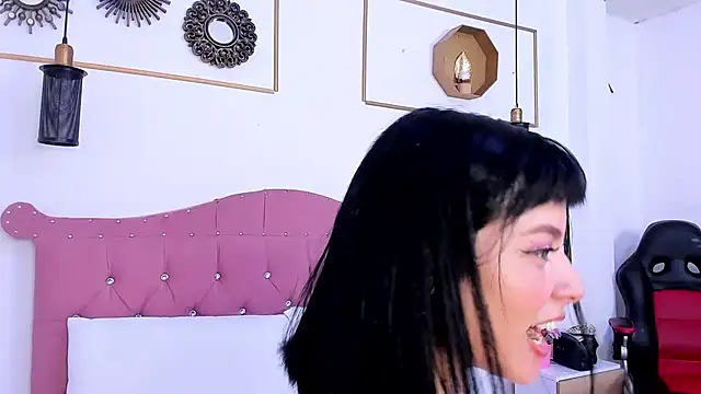 AnnieNasty online show from 01-17-25, 02:50