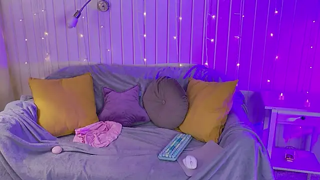 Snapshot of Beatrica_Klein chatting on 03-22-26, 03:59 Beatrica Klein online show from 03-22-26, 03:59