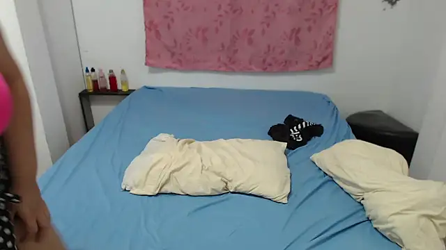 Selena sweett online show from 10-07-25, 04:09