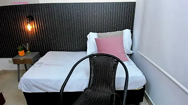 Aabby lee online show from 03-09-25, 04:00