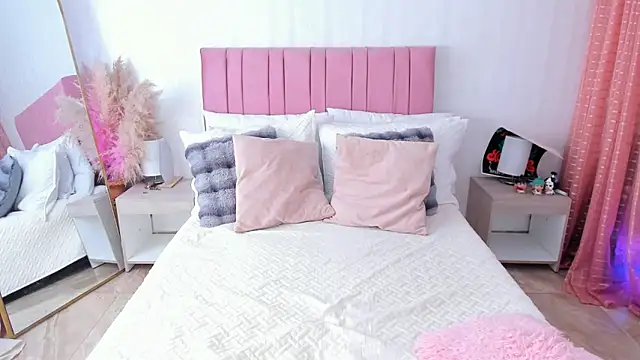kath rosee1 online show from 01-12-25, 07:53