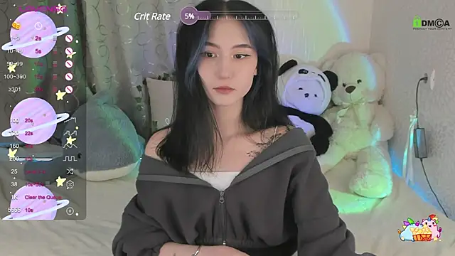 EmmaHixLove online show from 12-16-24, 01:32
