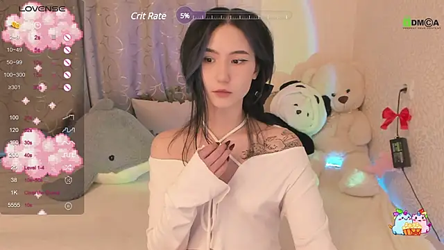 EmmaHixLove online show from 01-11-25, 01:32