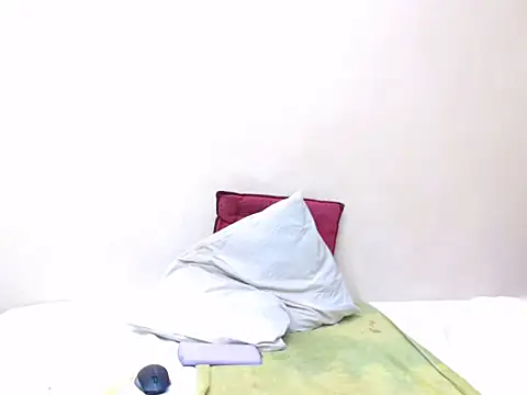 Xoli 11 online show from 10-19-25, 06:30