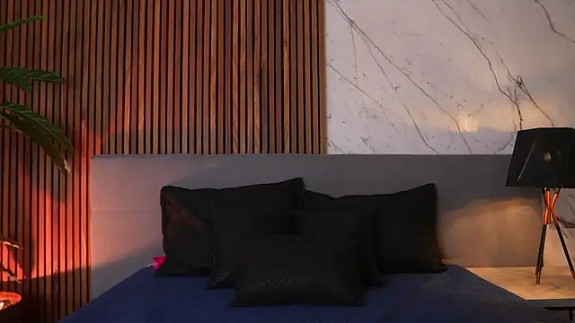 Amelia Rouse online show from 10-28-25, 09:06