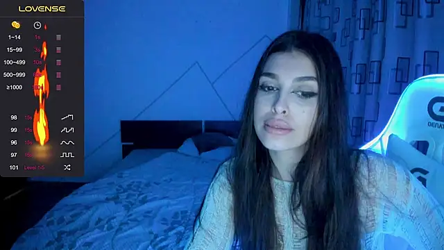 EvaWhisper online show from 02-21-25, 04:26
