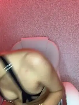  Aura- online show from 02-19-25, 03:39