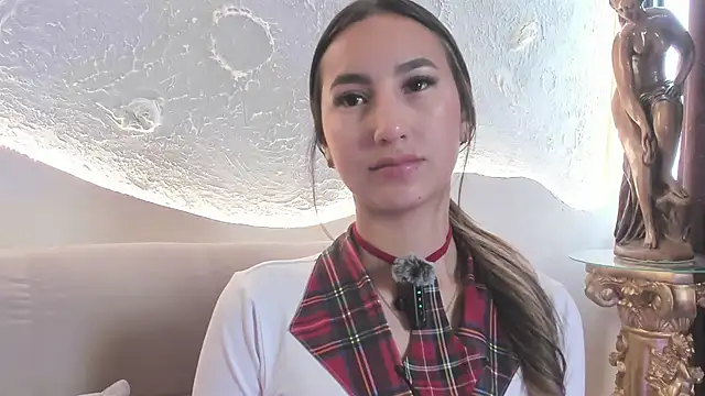  Emma Valka online show from 10-16-25, 01:12