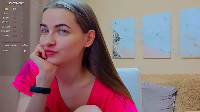 Snapshot of AstoriyaNight chatting on 11-26-25, 03:46 AstoriyaNight online show from 11-26-25, 03:46