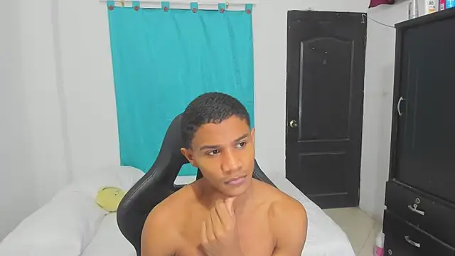 corzoethan online show from 10-19-25, 11:38