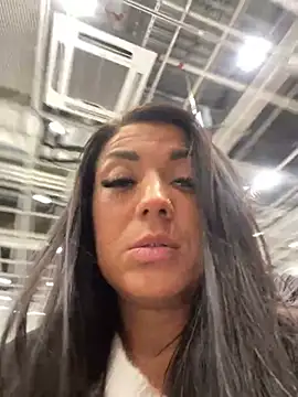 RuslanaXX online show from 02-11-25, 10:04