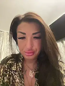 RuslanaXX online show from 10-03-25, 04:48