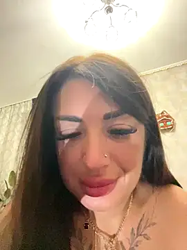 RuslanaXX online show from 12-19-25, 01:56