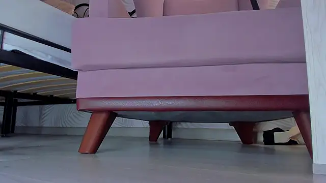 Holy Silvia online show from 02-26-25, 08:15