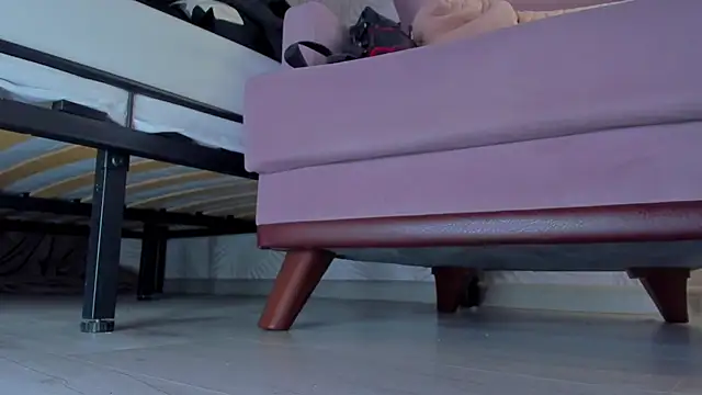 Holy Silvia online show from 02-26-25, 11:20