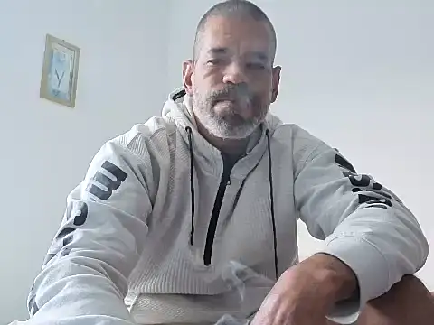 Snapshot of jackbigcock11 chatting on 01-06-26, 12:31 jackbigcock11 online show from 01-06-26, 12:31