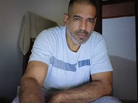 Snapshot of jackbigcock11 chatting on 02-05-26, 02:05 jackbigcock11 online show from 02-05-26, 02:05