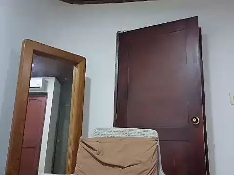 Snapshot of jackbigcock11 chatting on 02-14-26, 03:58 jackbigcock11 online show from 02-14-26, 03:58