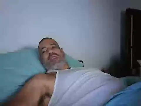 Snapshot of jackbigcock11 chatting on 03-31-26, 11:43 jackbigcock11 online show from 03-31-26, 11:43