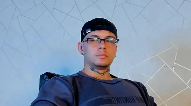 NoahhBrown online show from 12-27-24, 06:46