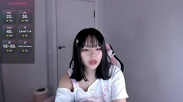 hee young11 online show from 12-03-25, 03:58