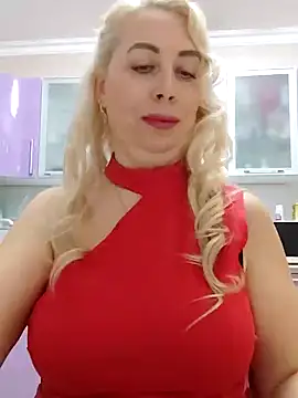 Snapshot of HotJanet chatting on 02-04-25, 06:06 HotJanet online show from 02-04-25, 06:06