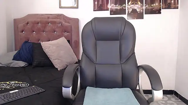 Snapshot of _Alice_Horny_Gh chatting on 02-28-25, 07:25 Alice Horny Gh online show from 02-28-25, 07:25