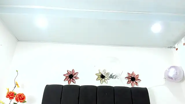 VIOLETMIILLER online show from 09-17-25, 01:46