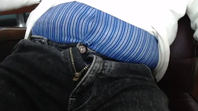 smoothandtiny online show from 02-14-25, 07:54