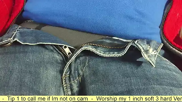 Snapshot of smoothandtiny chatting on 11-18-25, 11:47 smoothandtiny online show from 11-18-25, 11:47