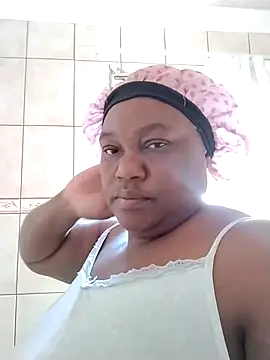 MATUREBUSSTY online show from 03-10-25, 08:04