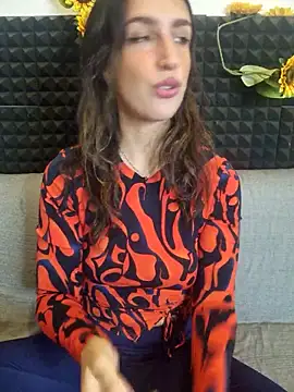 Stefania PT online show from 10-29-25, 08:27