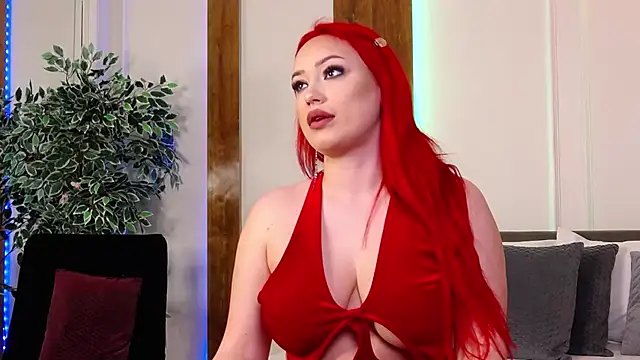 Snapshot of EmyHilton chatting on 04-15-26, 05:03 EmyHilton online show from 04-15-26, 05:03