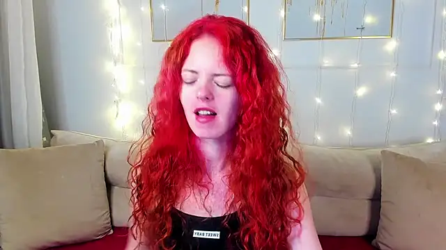 RubyAttwood online show from 12-31-24, 06:48