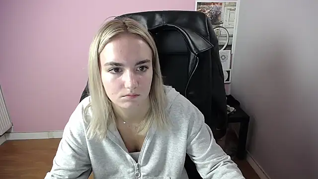 viktoria lovely online show from 10-29-25, 08:49