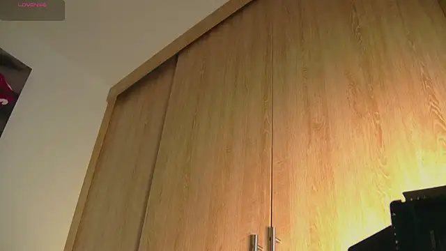 aidaadams online show from 10-22-25, 11:32