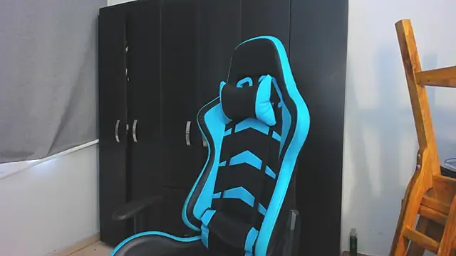 Bray Kevin online show from 11-25-25, 03:23