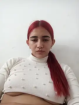 Snapshot of karol_cortes_18 chatting on 03-07-25, 08:44 karol cortes 18 online show from 03-07-25, 08:44