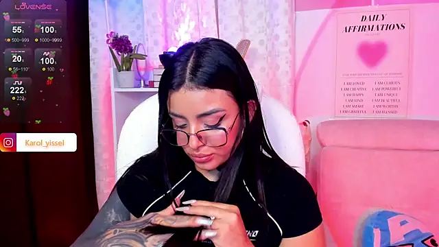 Hinataw33d01 online show from 02-15-25, 08:22