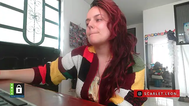 Snapshot of Scarletleon77 chatting on 11-04-25, 09:25 Scarletleon77 online show from 11-04-25, 09:25