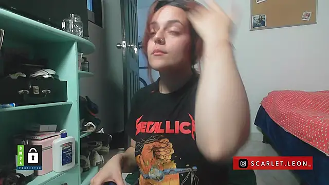 Snapshot of Scarletleon77 chatting on 11-07-25, 02:06 Scarletleon77 online show from 11-07-25, 02:06