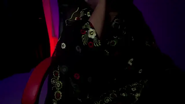 tigress kashish online show from 12-14-24, 10:07